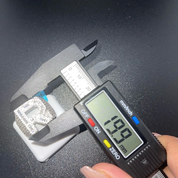 14k white gold vermeil VVS GRA certified moissanite diamond ring R initial Ring - Picture 6 of 11